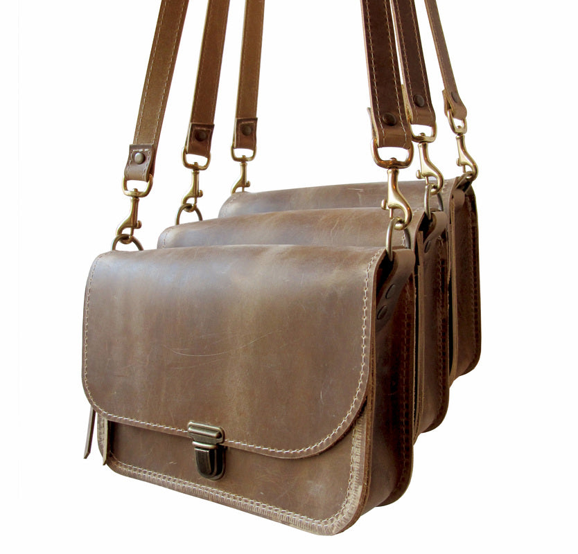 NEW: CROSSBODY BAG